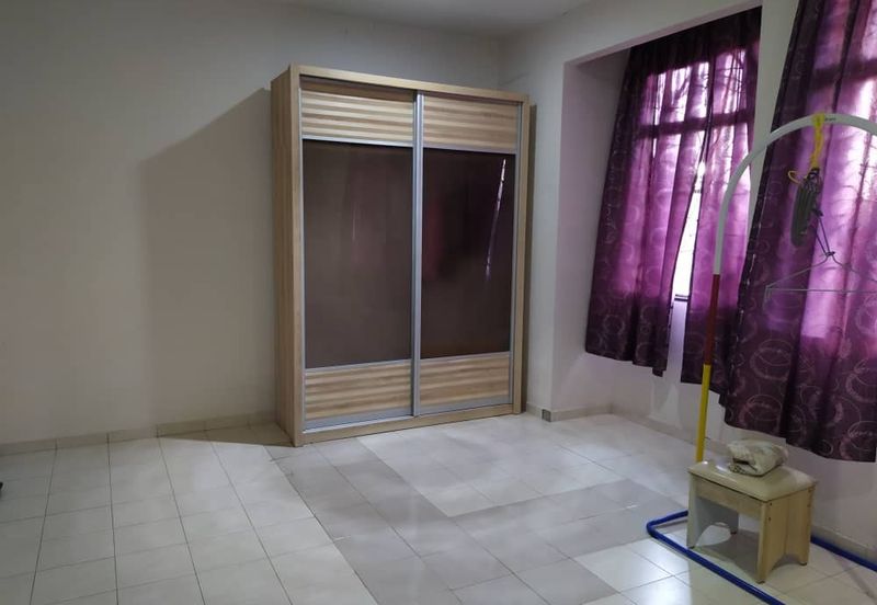 Taman Mawar, Bandar Baru Salak Tinggi