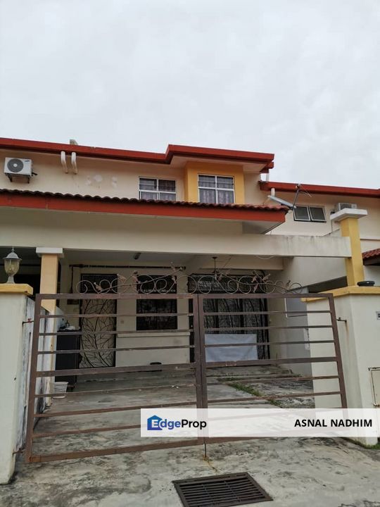 2 Storey Terrace Taman Mawar Fasa 2 Bandar Baru Salak Tinggi Sepang For Sale, Selangor, Sepang