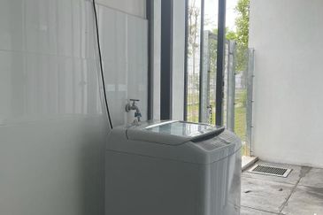 Casa Wood, CyberSouth