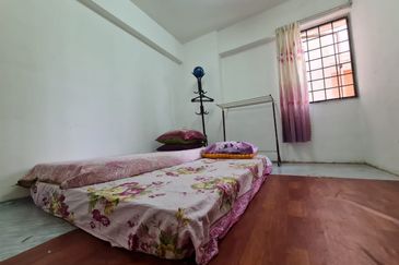 Pangsapuri Putra Damai