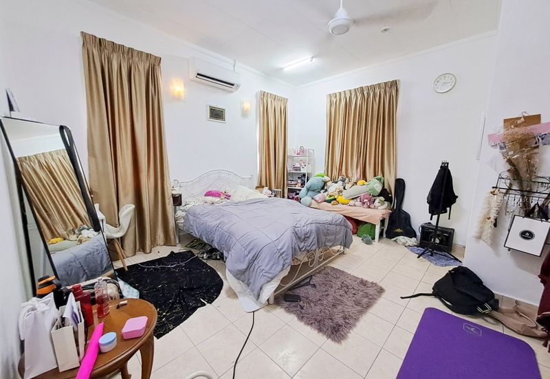 2 Storey Terrace Bukit Jelutong Shah Alam For Sale