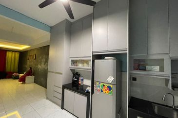 Taman Seroja, Bandar Baru Salak Tinggi