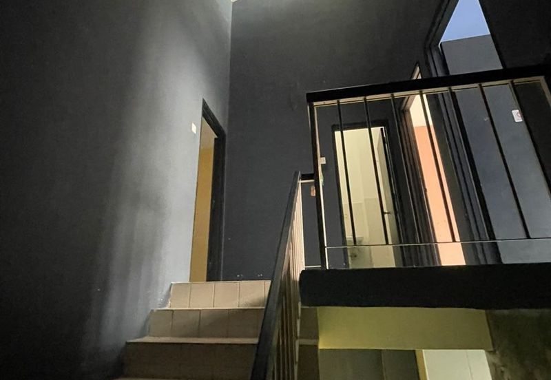 Taman Seroja, Bandar Baru Salak Tinggi