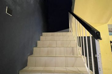 Taman Seroja, Bandar Baru Salak Tinggi