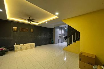 Taman Seroja, Bandar Baru Salak Tinggi