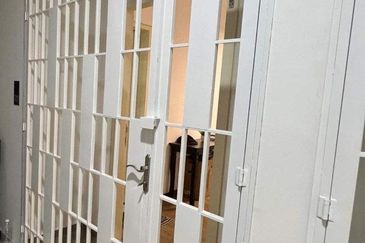 PR1MA Lakefront Homes