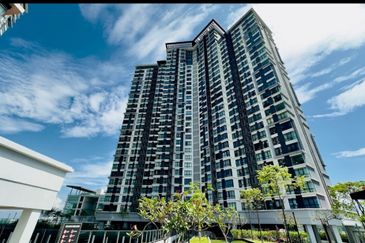 Kenwingston Square Garden