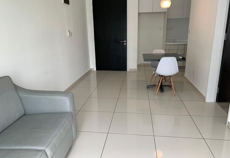 Kenwingston Square Garden