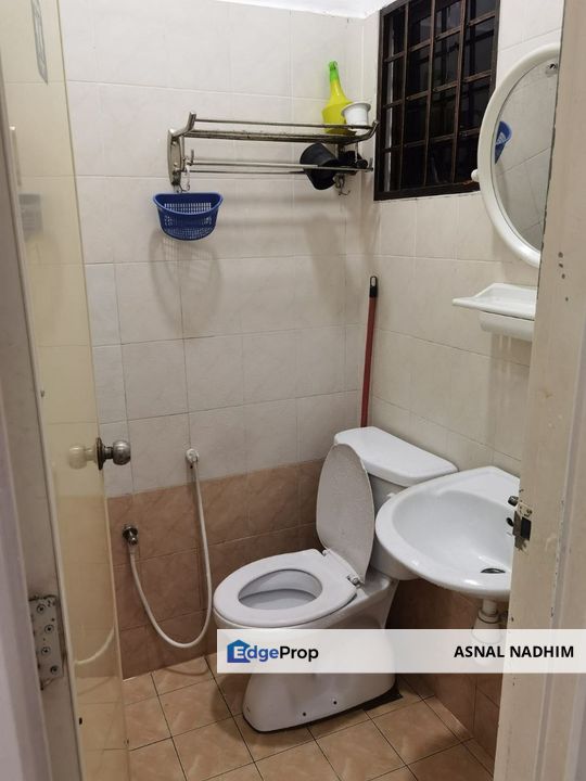 Single Storey Terrace Taman Salak Idaman For Rent, Selangor, Sepang