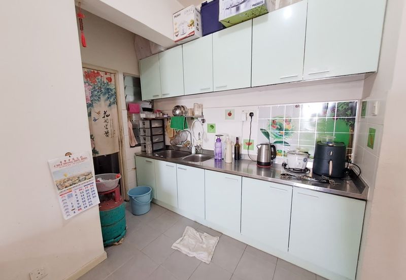 Suri Puteri Serviced Apartment