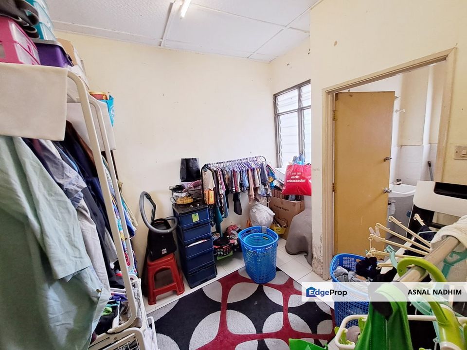 Teres 2 Tingkat, Tmn Dahlia, Bdr Baru Salak Tinggi Sepang For Sale , Selangor, Sepang