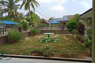 SINGLE STOREY SEMI-D Taman Selasih, Bandar Baru Salak Tinggi, Sepang, Selangor For Sale