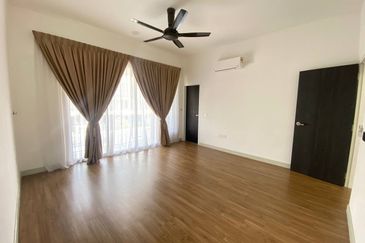 Elmina Green Three @ City of Elmina