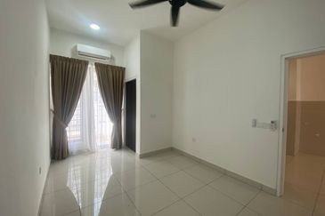 Elmina Green Three @ City of Elmina