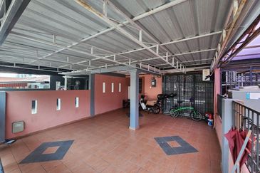 Taman Dahlia, Sepang