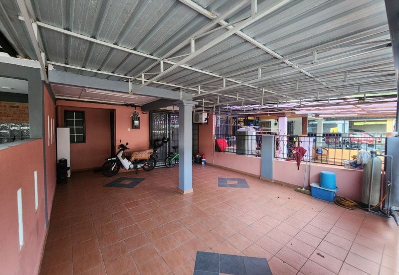 Taman Dahlia, Sepang