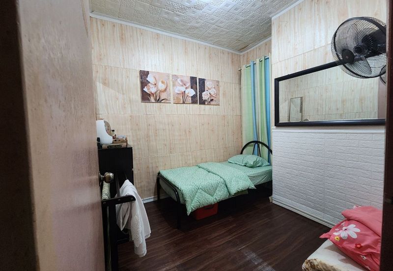 Taman Dahlia, Sepang