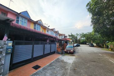 Taman Dahlia, Sepang