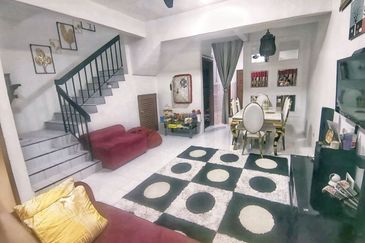 Taman Dahlia, Sepang