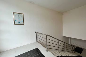 Kawasan Perindustrian Hi Tech 5