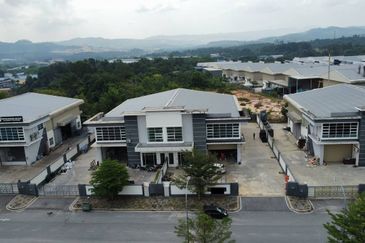 Kawasan Perindustrian Hi Tech 5