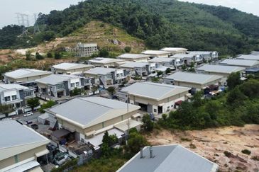 Kawasan Perindustrian Hi Tech 5