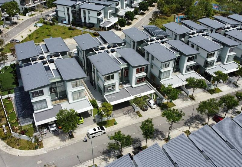 Parkfield Residences, Tropicana Heights