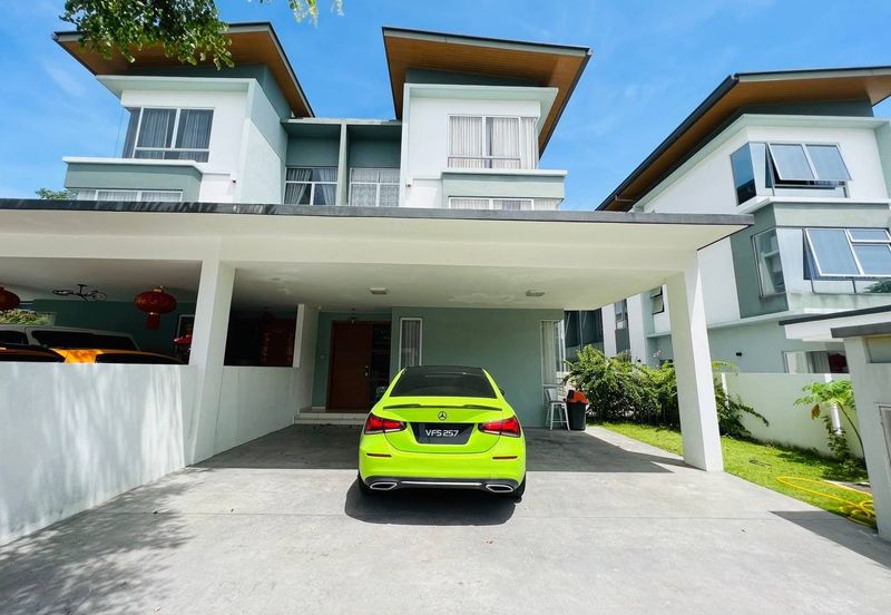 Parkfield Residences, Tropicana Heights