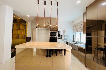 Parkfield Residences, Tropicana Heights