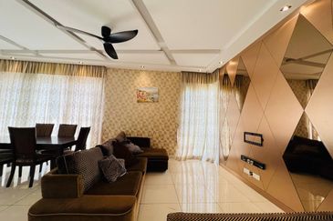 Parkfield Residences, Tropicana Heights