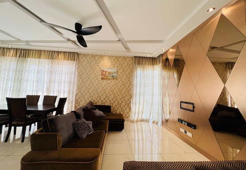 Parkfield Residences, Tropicana Heights