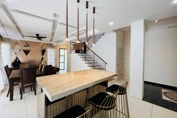 Parkfield Residences, Tropicana Heights