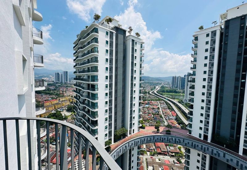 Datum Jelatek Residence