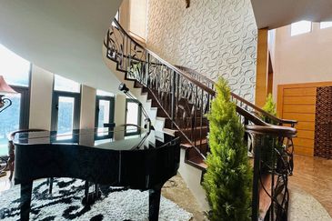 Perdana Lakeview East