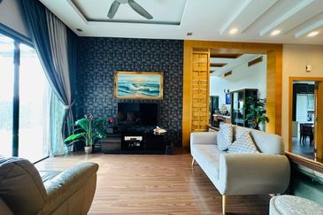 Perdana Lakeview East