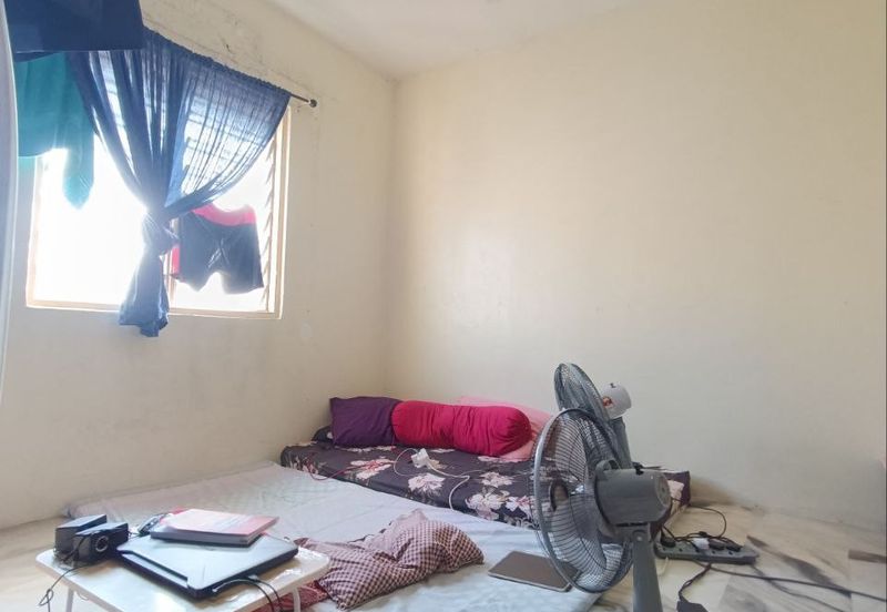 Flat PKNS, Seksyen 7