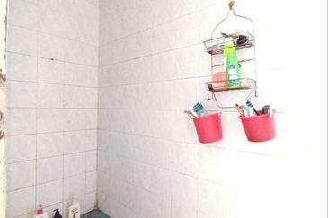 Flat PKNS, Seksyen 7