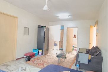 Flat PKNS, Seksyen 7
