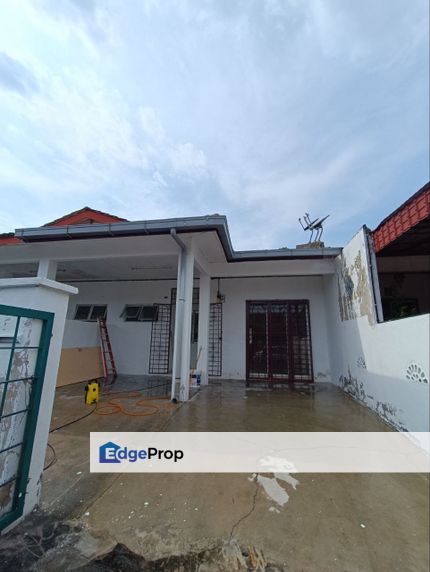 Single Storey Terraced House Fasa 4 Bandar Tasik Kesuma, Semenyih  Beranang, Selangor, Semenyih