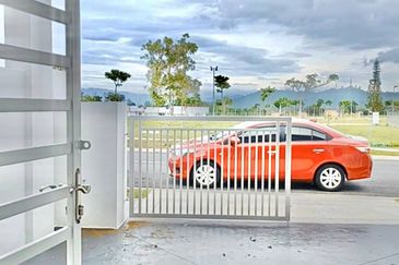 LAMAN SENDAYAN (PRESINT 2)