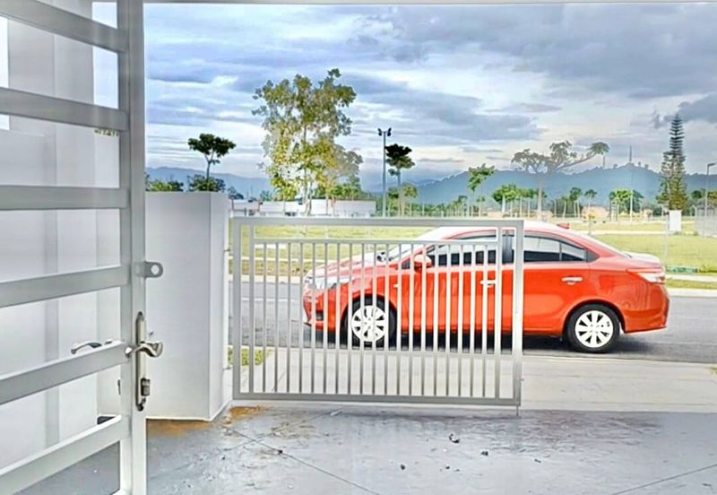 LAMAN SENDAYAN (PRESINT 2)