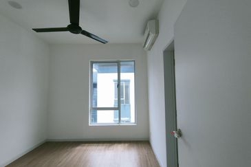 Parkfield Residences, Tropicana Heights