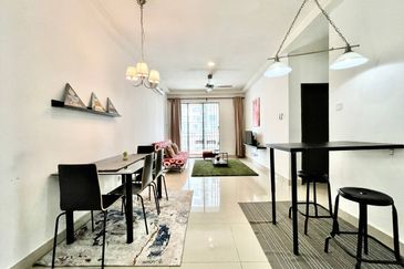 Shaftsbury Residence