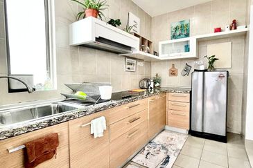 Shaftsbury Residence