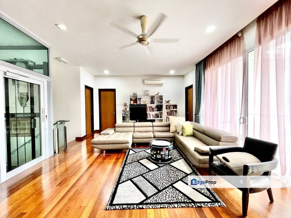 Double Storey Bungalow, Ukay Seraya, Ampang, Selangor, Ulu Kelang