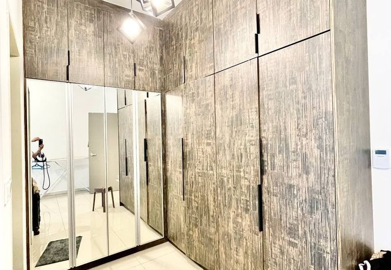 Setia Warisan Tropika (Belladonna)