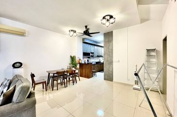 Setia Warisan Tropika (Belladonna)