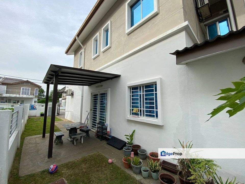 EXTENDED & RENOVATED 2 Storey Semi D Cluster Desiran Bayu Puchong, Selangor, Puchong