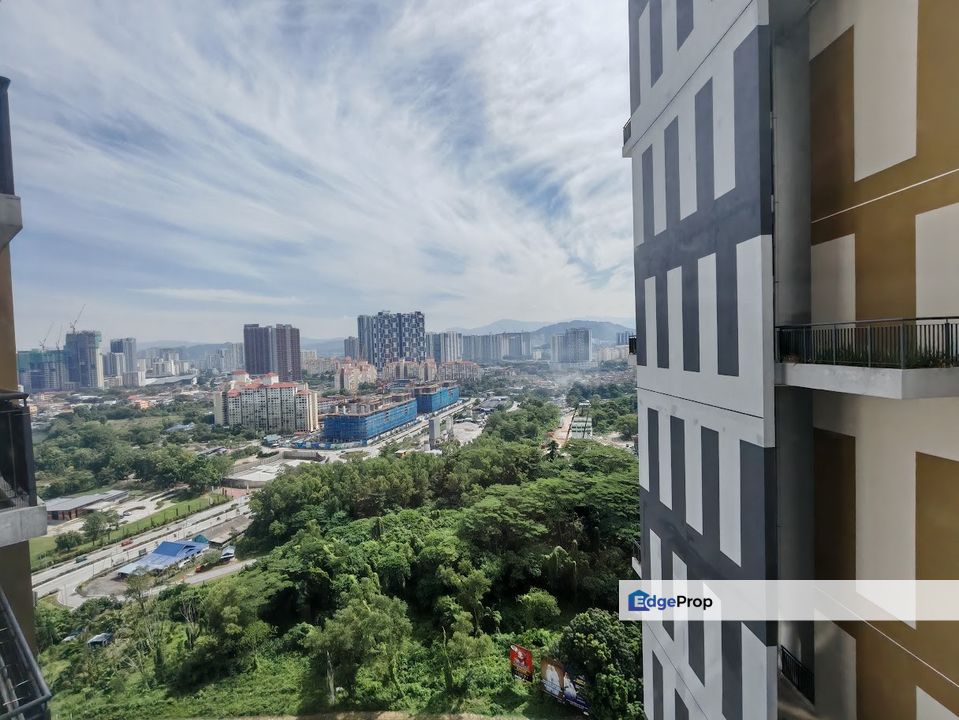 DEPAN SEKOLAH Residensi Semarak Platinum Splendor Kuala Lumpur, Kuala Lumpur, Keramat