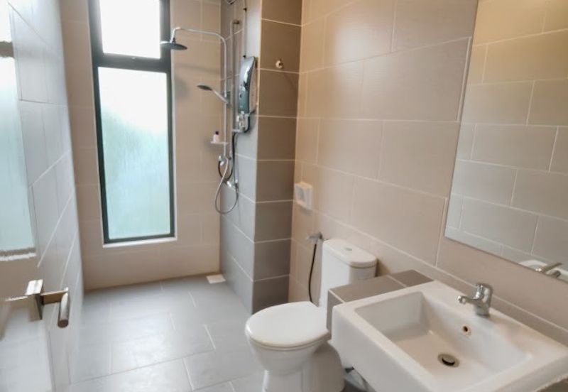 Crescent Park Townvilla